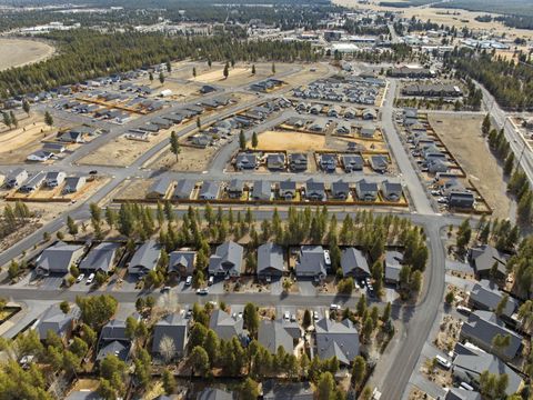 Tiny photo for 16507 Charlotte Day Drive, La Pine, OR 97739 (MLS # 220217013)