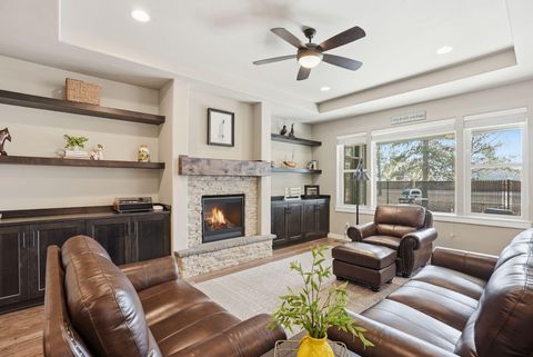 Tiny photo for 16507 Charlotte Day Drive, La Pine, OR 97739 (MLS # 220217013)