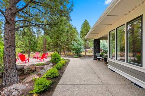 Tiny photo for 2966 NW Meldrum Court, Bend, OR 97703 (MLS # 220227377)