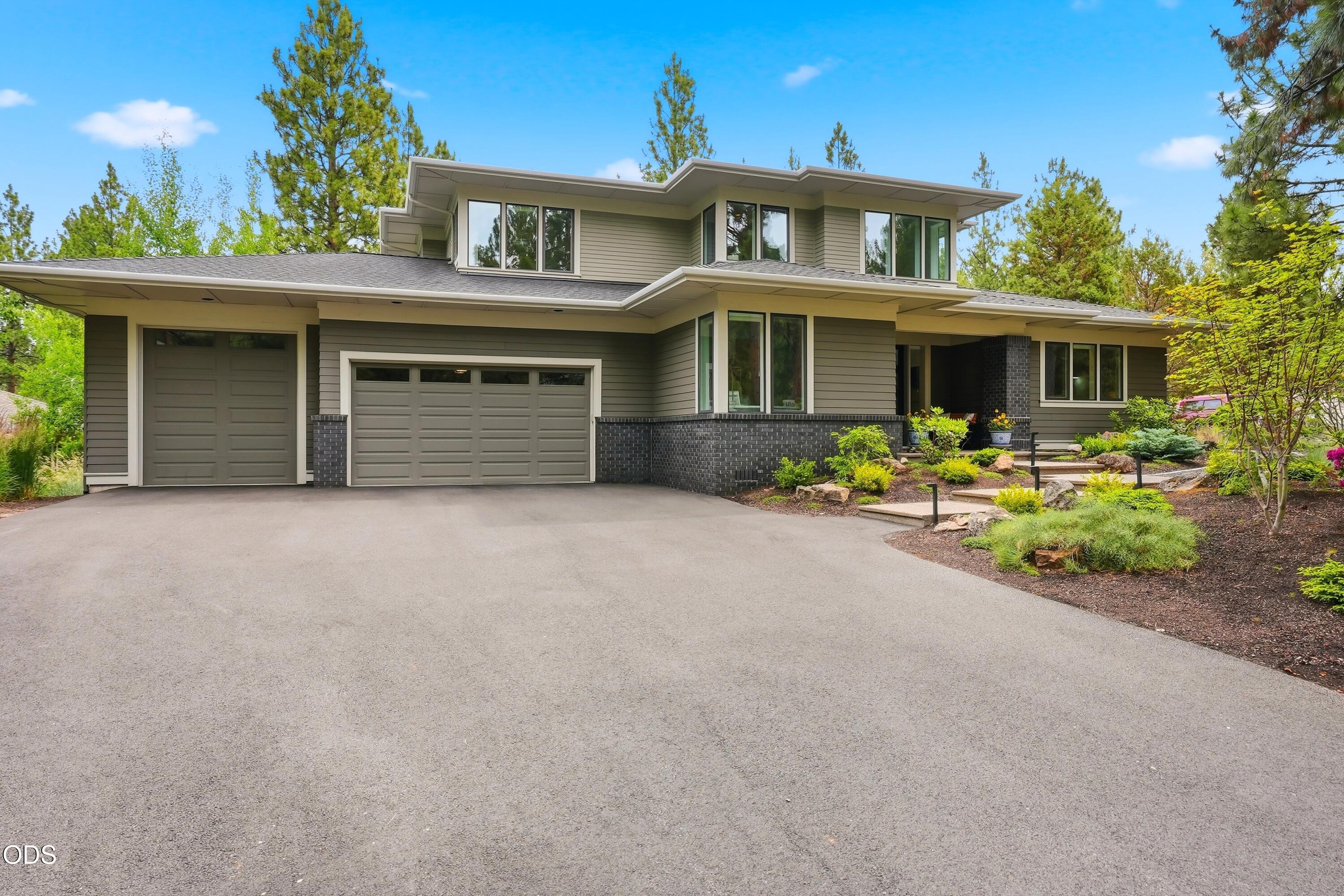 2966 NW Meldrum Court