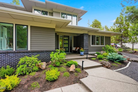 Tiny photo for 2966 NW Meldrum Court, Bend, OR 97703 (MLS # 220227377)