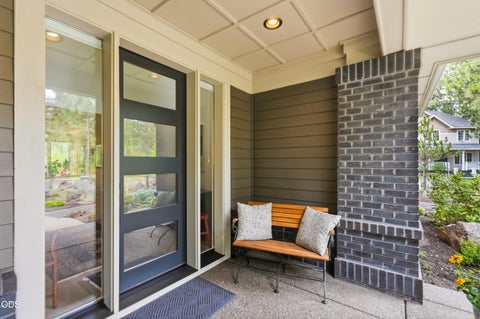 Tiny photo for 2966 NW Meldrum Court, Bend, OR 97703 (MLS # 220227377)