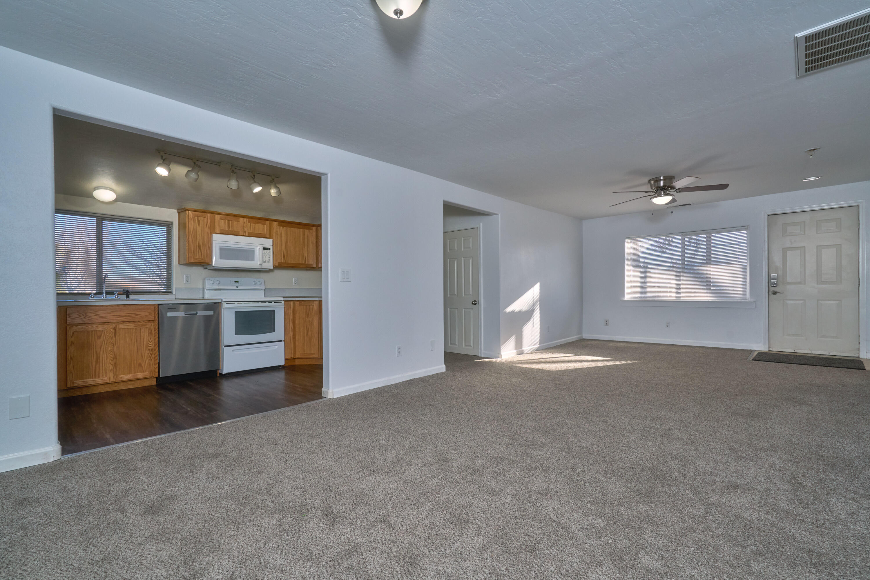 Russell Acres - Commercial Sale