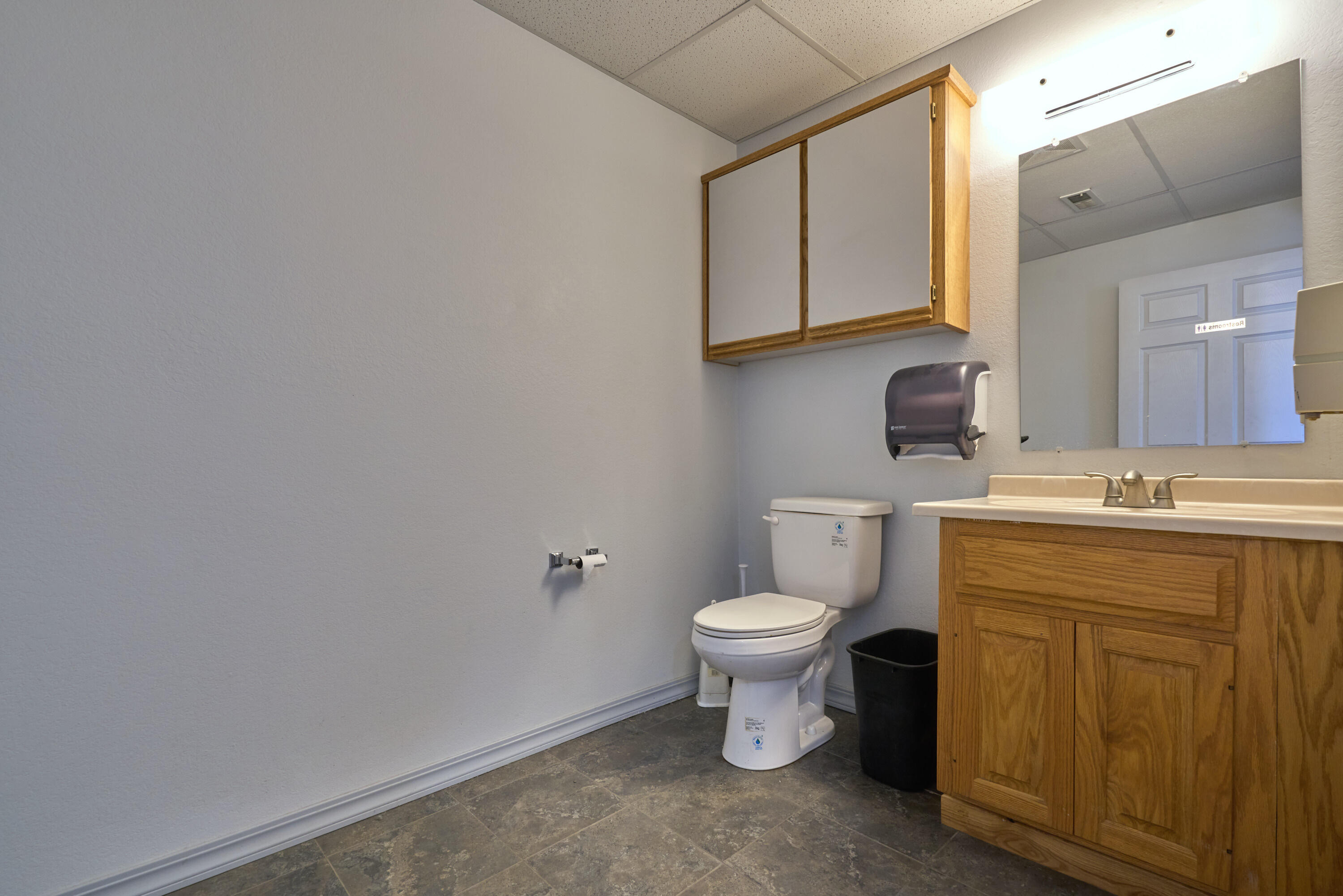 Russell Acres - Commercial Sale