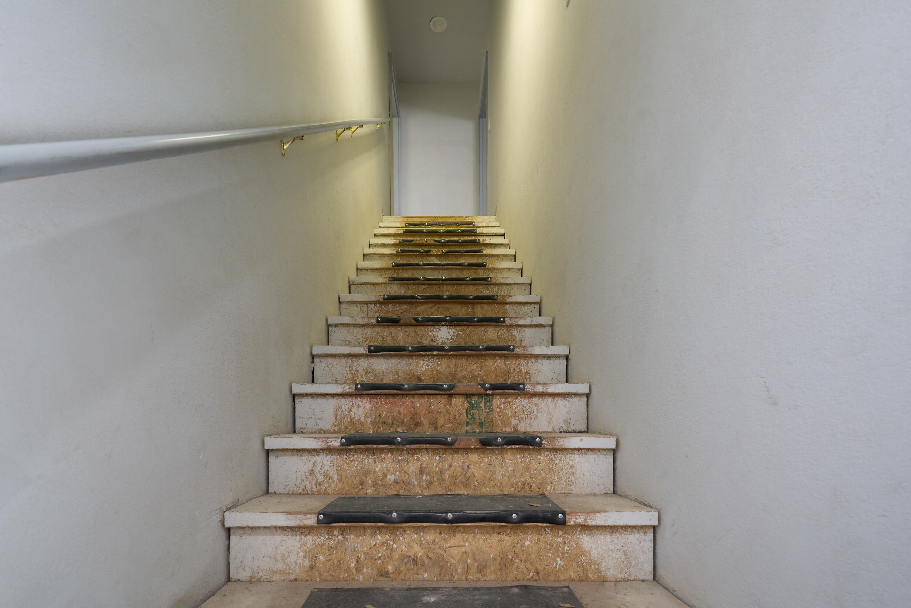 Russell Acres - Commercial Sale