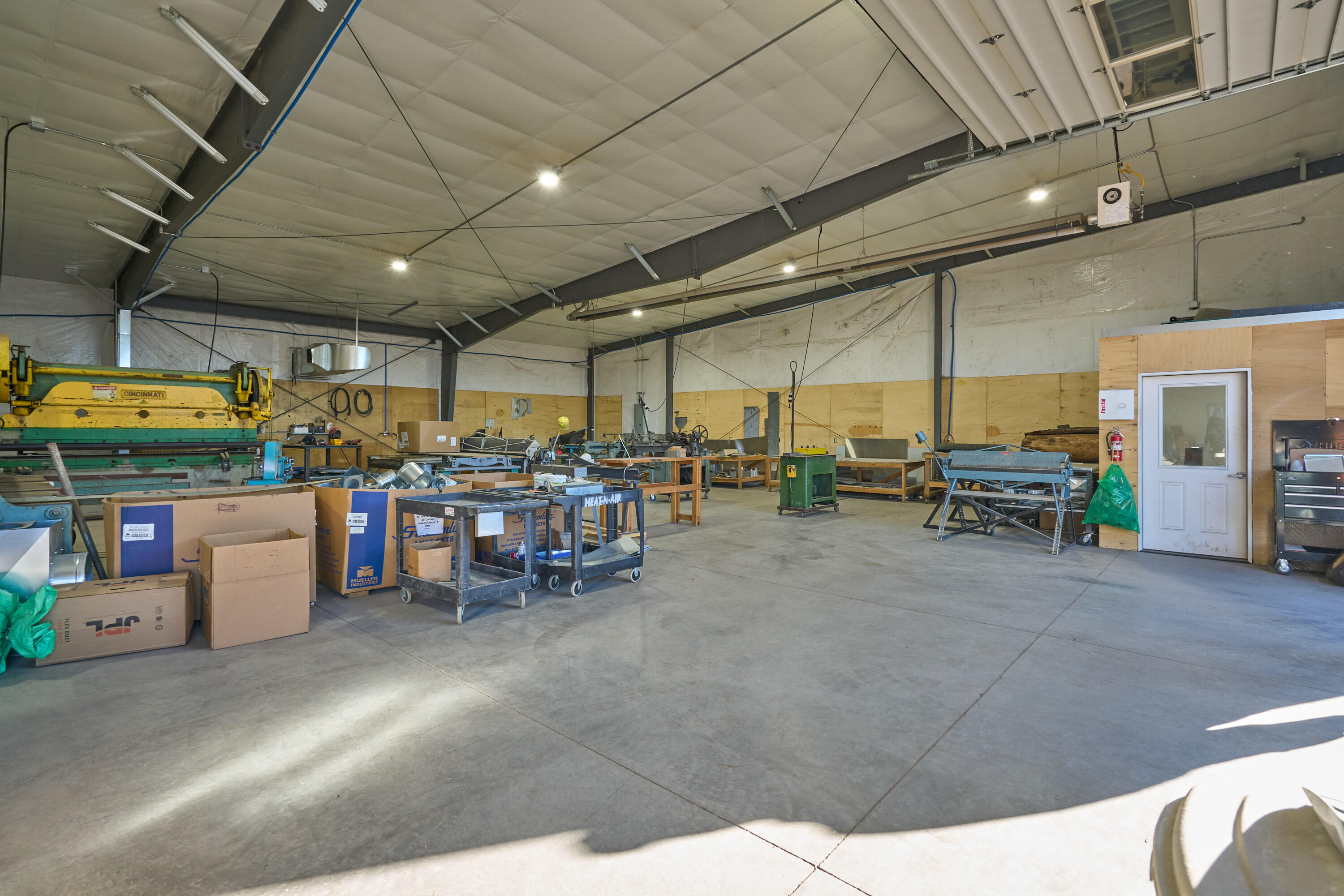 Russell Acres - Commercial Sale