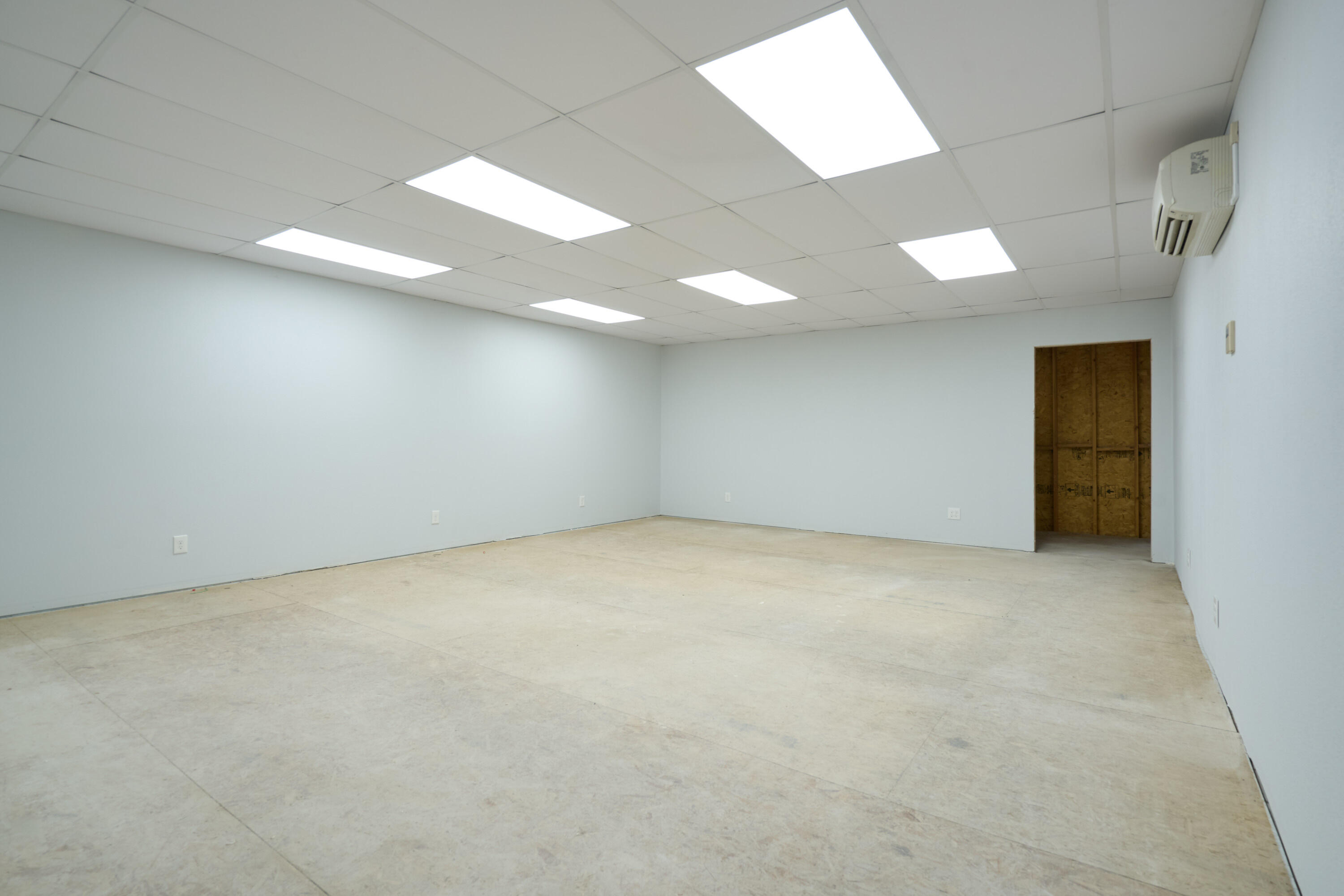 Russell Acres - Commercial Sale