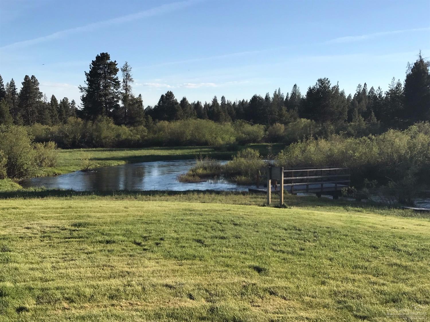 Wagon Trail Acreages - Land