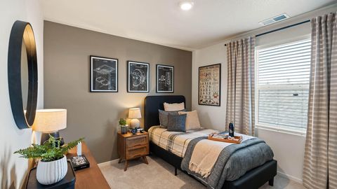 Tiny photo for 2650 Addysen Pk Way, Medford, OR 97501 (MLS # 220219346)