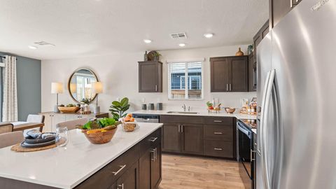 Tiny photo for 2650 Addysen Pk Way, Medford, OR 97501 (MLS # 220219346)