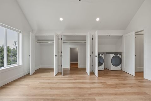 Tiny photo for 7780 SW Wickiup Avenue, Redmond, OR 97756 (MLS # 220217462)