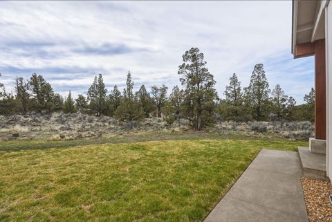 Tiny photo for 7780 SW Wickiup Avenue, Redmond, OR 97756 (MLS # 220217462)