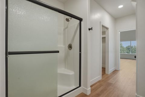 Tiny photo for 7780 SW Wickiup Avenue, Redmond, OR 97756 (MLS # 220217462)