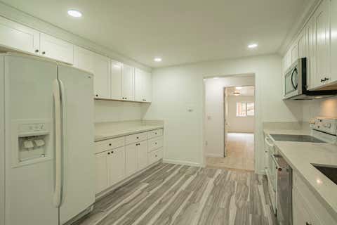 Tiny photo for 8775 Rogue River Highway, Grants Pass, OR 97527 (MLS # 220226561)