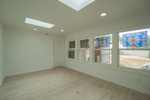 Tiny photo for 8775 Rogue River Highway, Grants Pass, OR 97527 (MLS # 220226561)