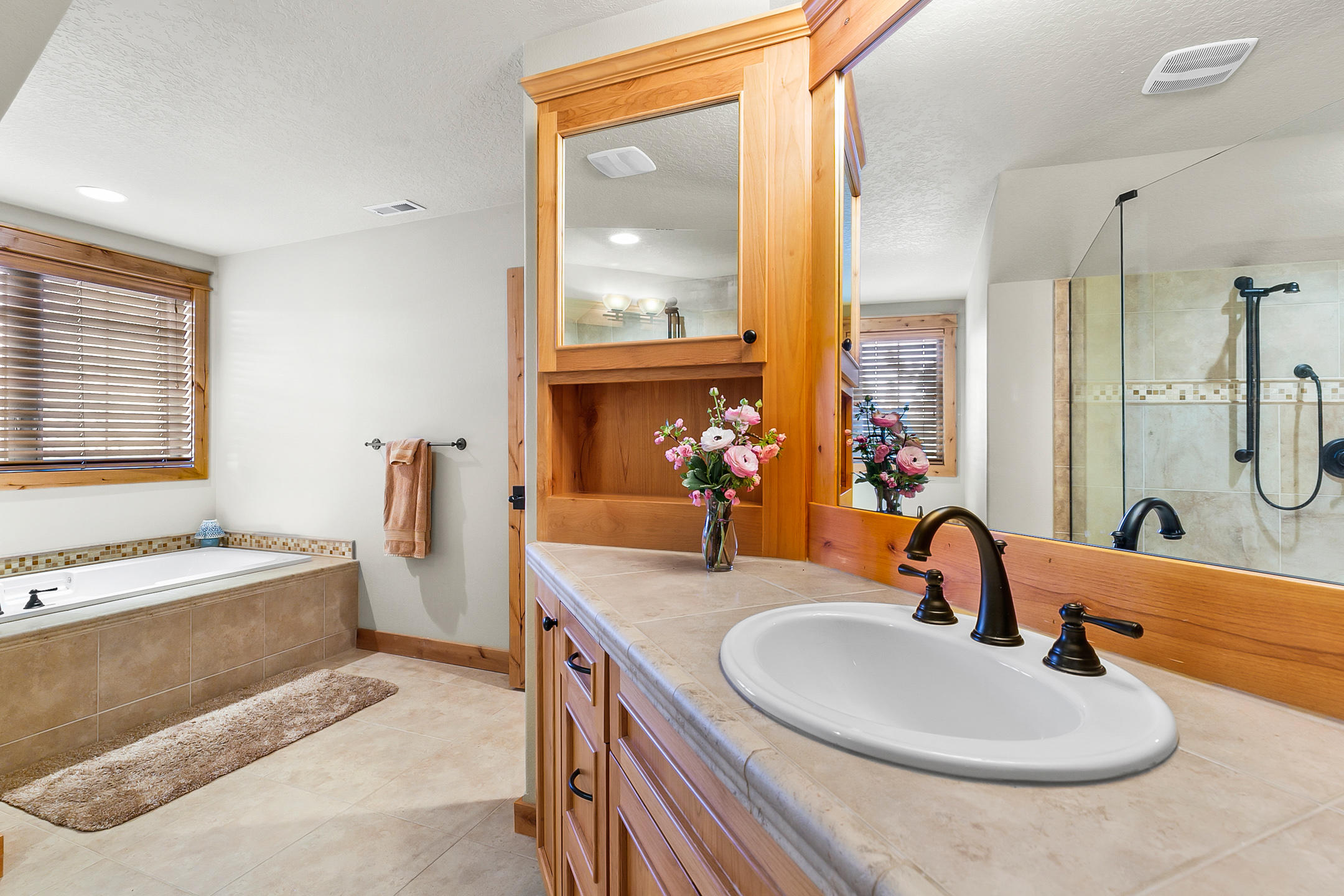 Fairway Point Villag - Residential