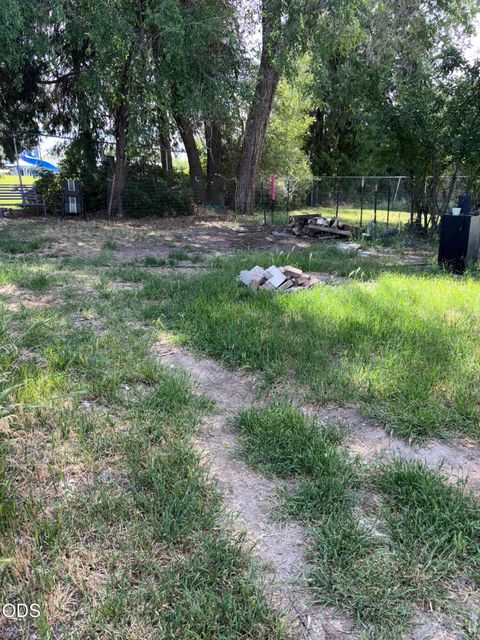 Tiny photo for 223 Mortimer Street, Klamath Falls, OR 97601 (MLS # 220224085)
