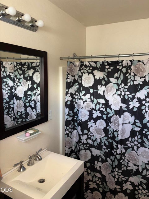 Tiny photo for 223 Mortimer Street, Klamath Falls, OR 97601 (MLS # 220224085)