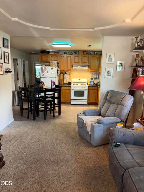 Tiny photo for 223 Mortimer Street, Klamath Falls, OR 97601 (MLS # 220224085)