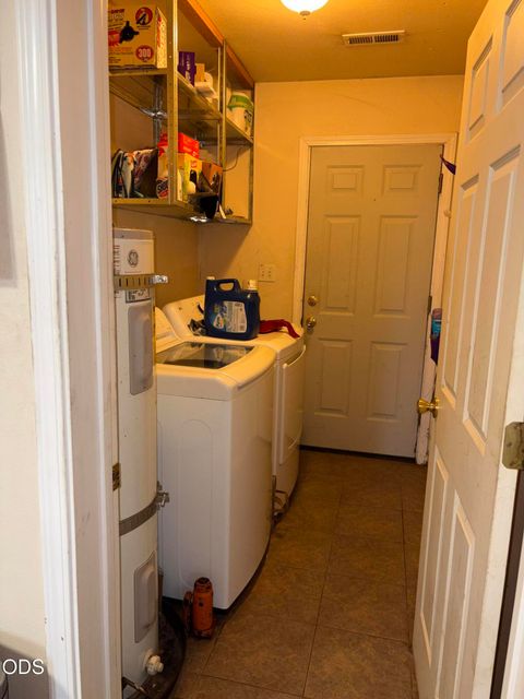 Tiny photo for 223 Mortimer Street, Klamath Falls, OR 97601 (MLS # 220224085)