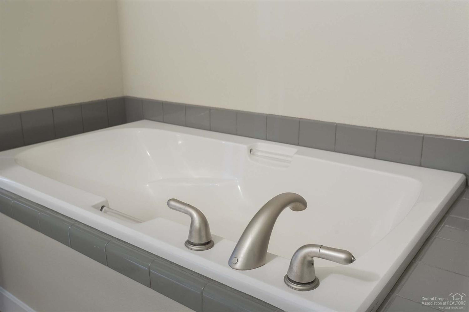 River Canyon Estates - Residential