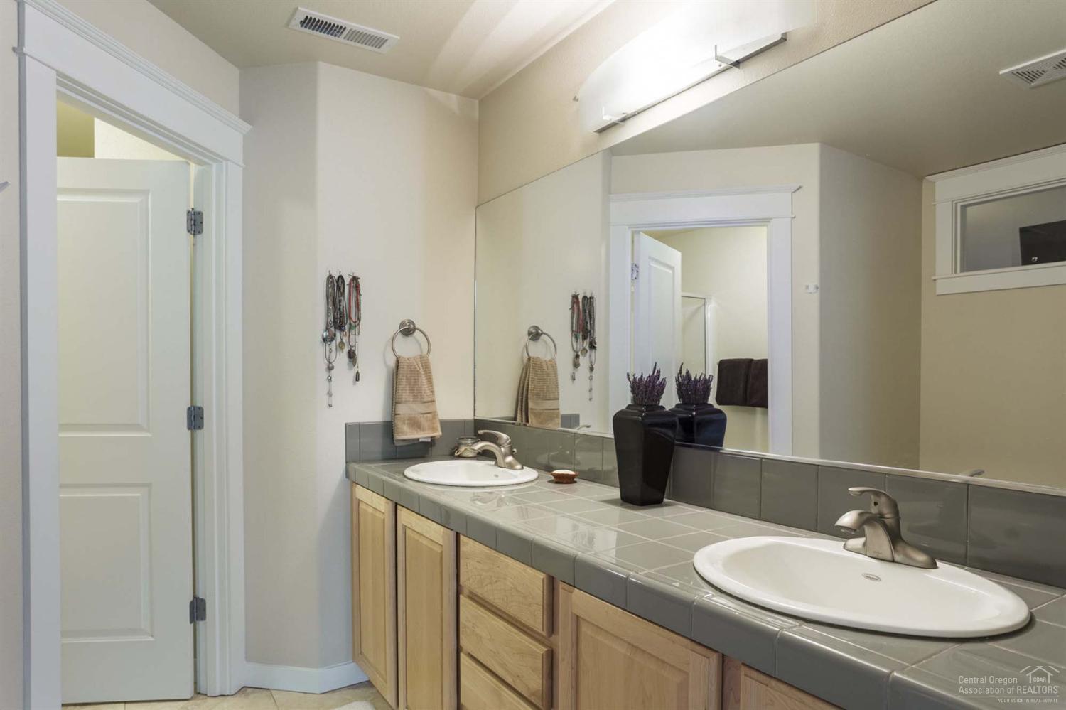 River Canyon Estates - Residential