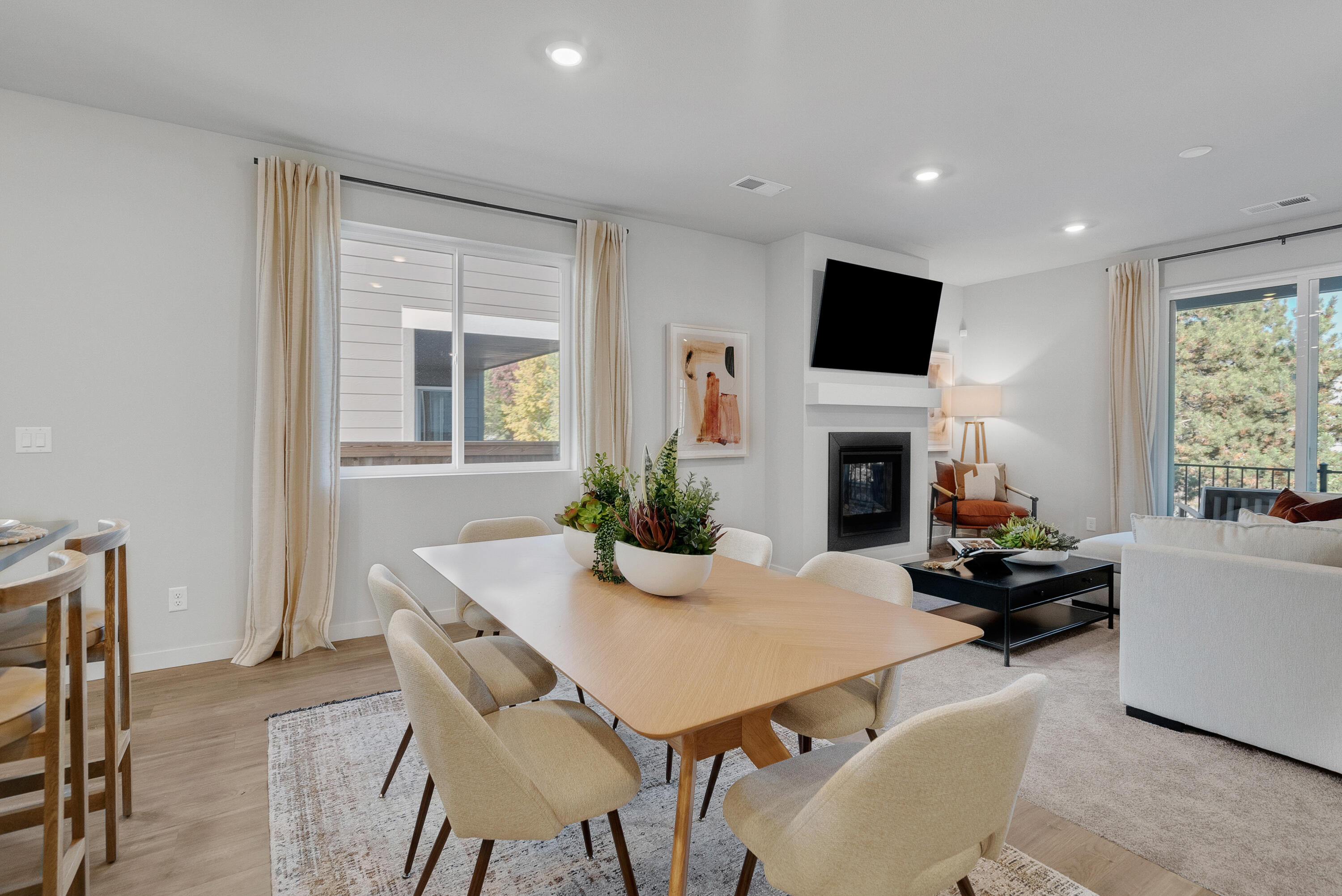 Acadia Pointe Phase 1 and 2 - Residential