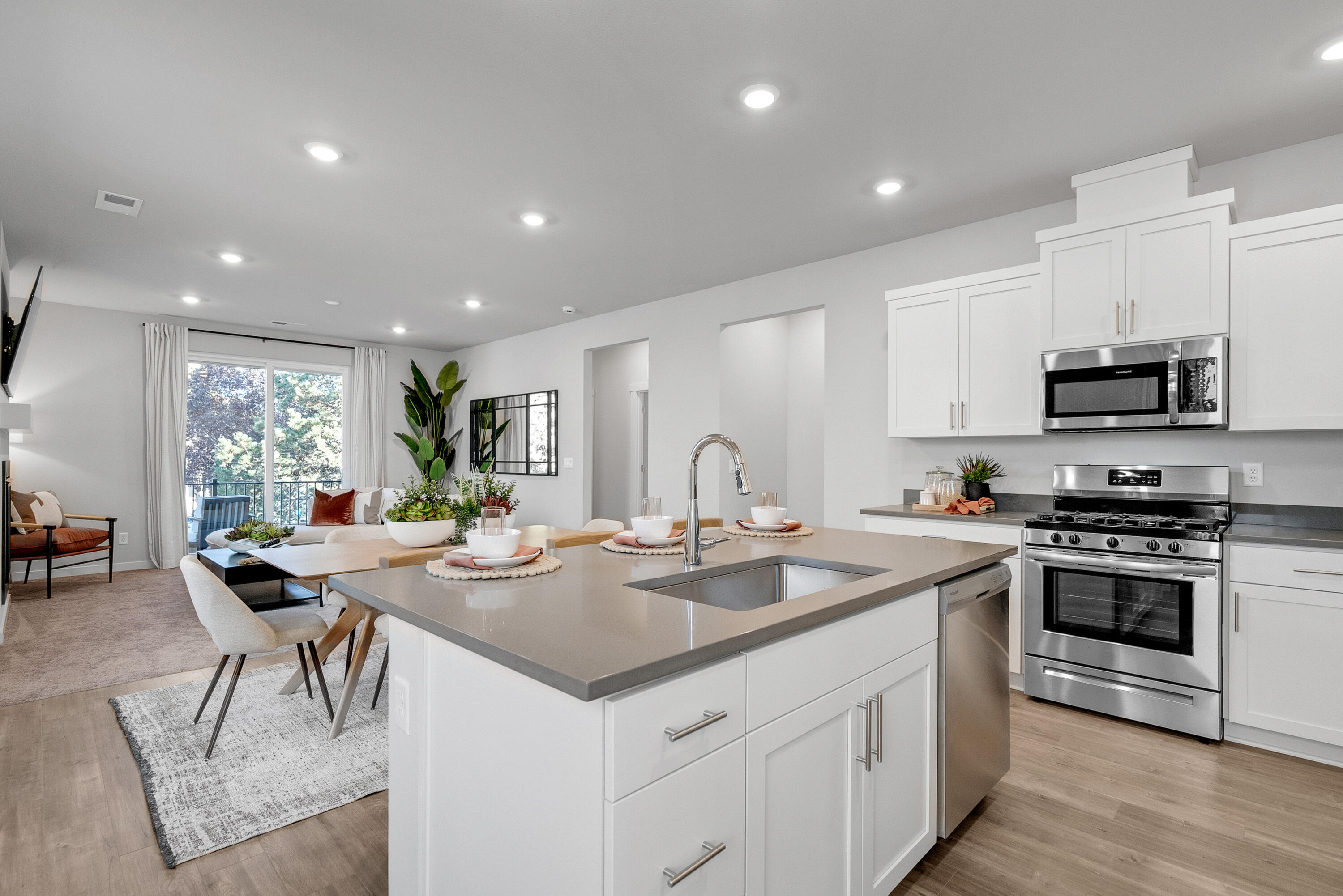 Acadia Pointe Phase 1 and 2 - Residential