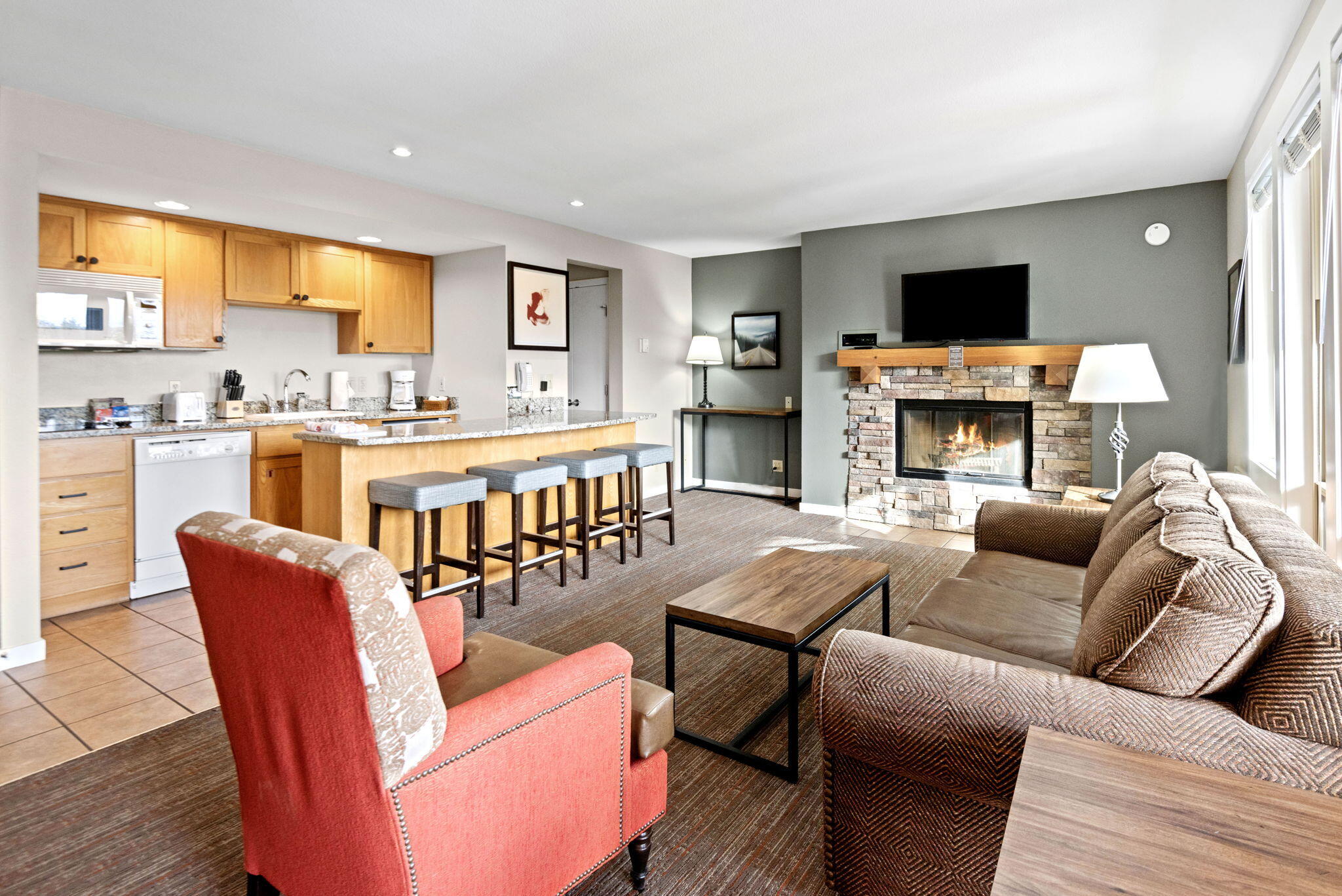 18575 SW Century Drive 1235 B & C