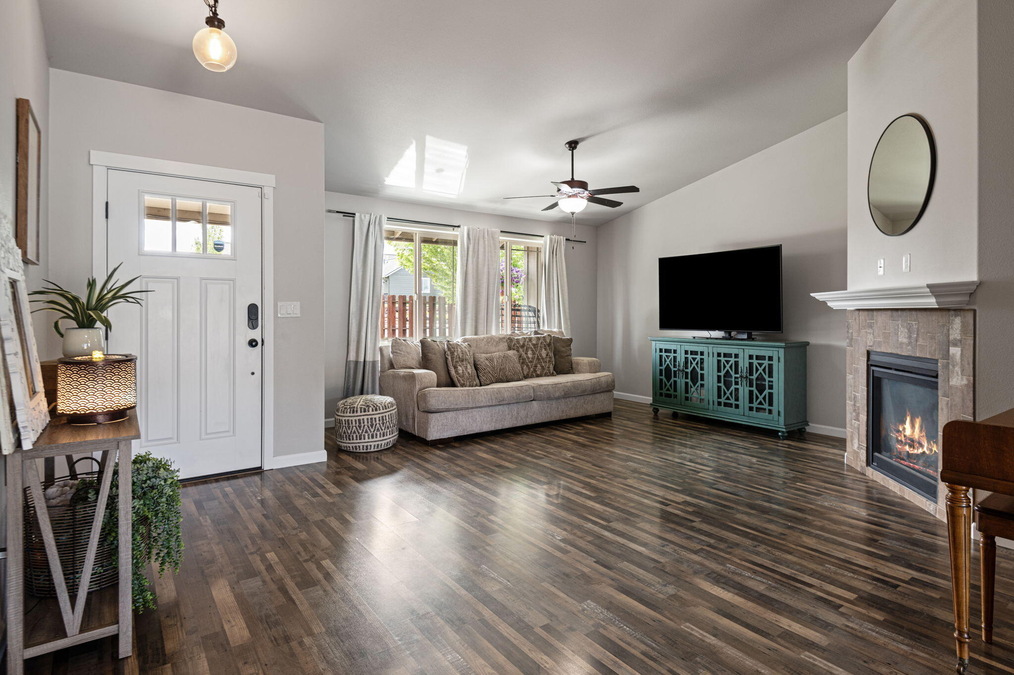 2425 NW 7th Street
