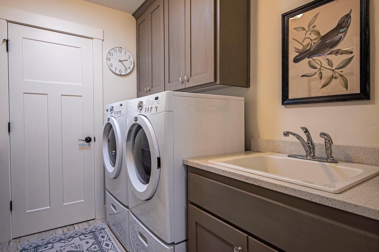 Pine Meadow Vill - Residential