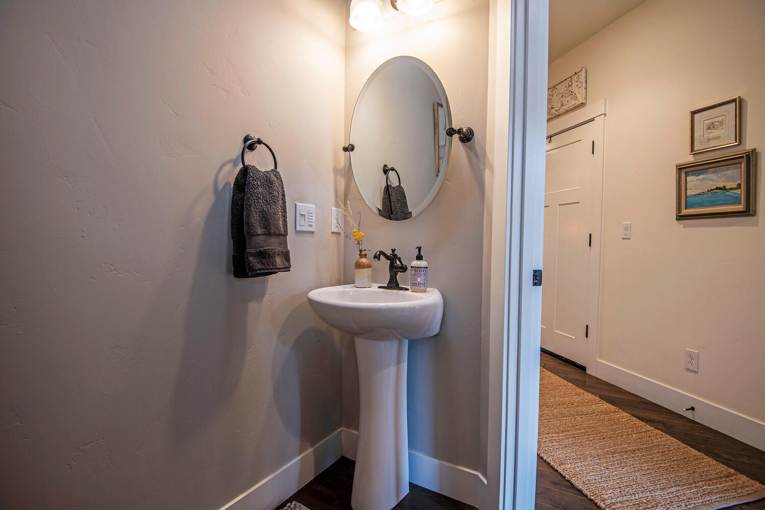 Pine Meadow Vill - Residential