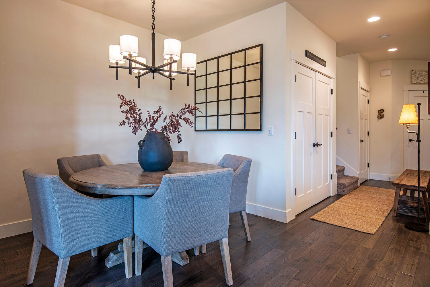 Pine Meadow Vill - Residential