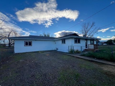 Tiny photo for 5156 Peace Lane, Central Point, OR 97502 (MLS # 220220033)