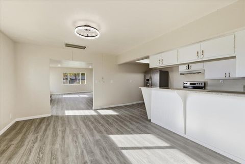 Tiny photo for 5156 Peace Lane, Central Point, OR 97502 (MLS # 220220033)