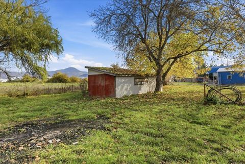 Tiny photo for 5156 Peace Lane, Central Point, OR 97502 (MLS # 220220033)