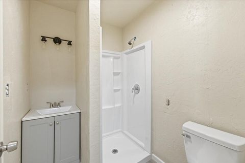 Tiny photo for 5156 Peace Lane, Central Point, OR 97502 (MLS # 220220033)