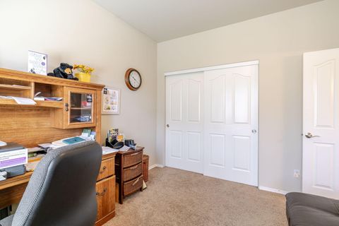 Tiny photo for 2241 SE Pilatus Lane, Bend, OR 97702 (MLS # 220219747)