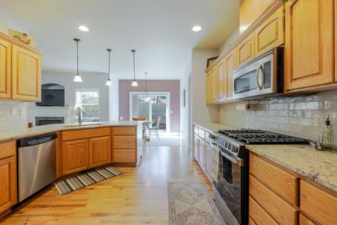 Tiny photo for 2241 SE Pilatus Lane, Bend, OR 97702 (MLS # 220219747)