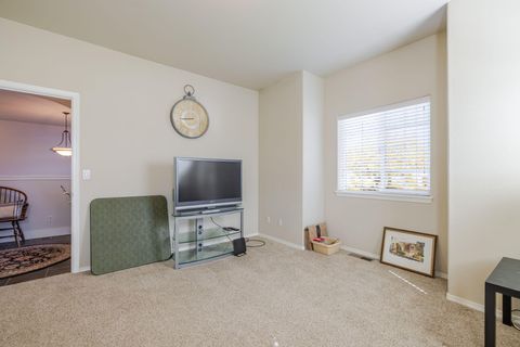 Tiny photo for 2241 SE Pilatus Lane, Bend, OR 97702 (MLS # 220219747)