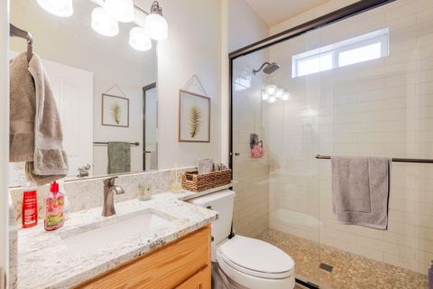 Tiny photo for 2241 SE Pilatus Lane, Bend, OR 97702 (MLS # 220219747)