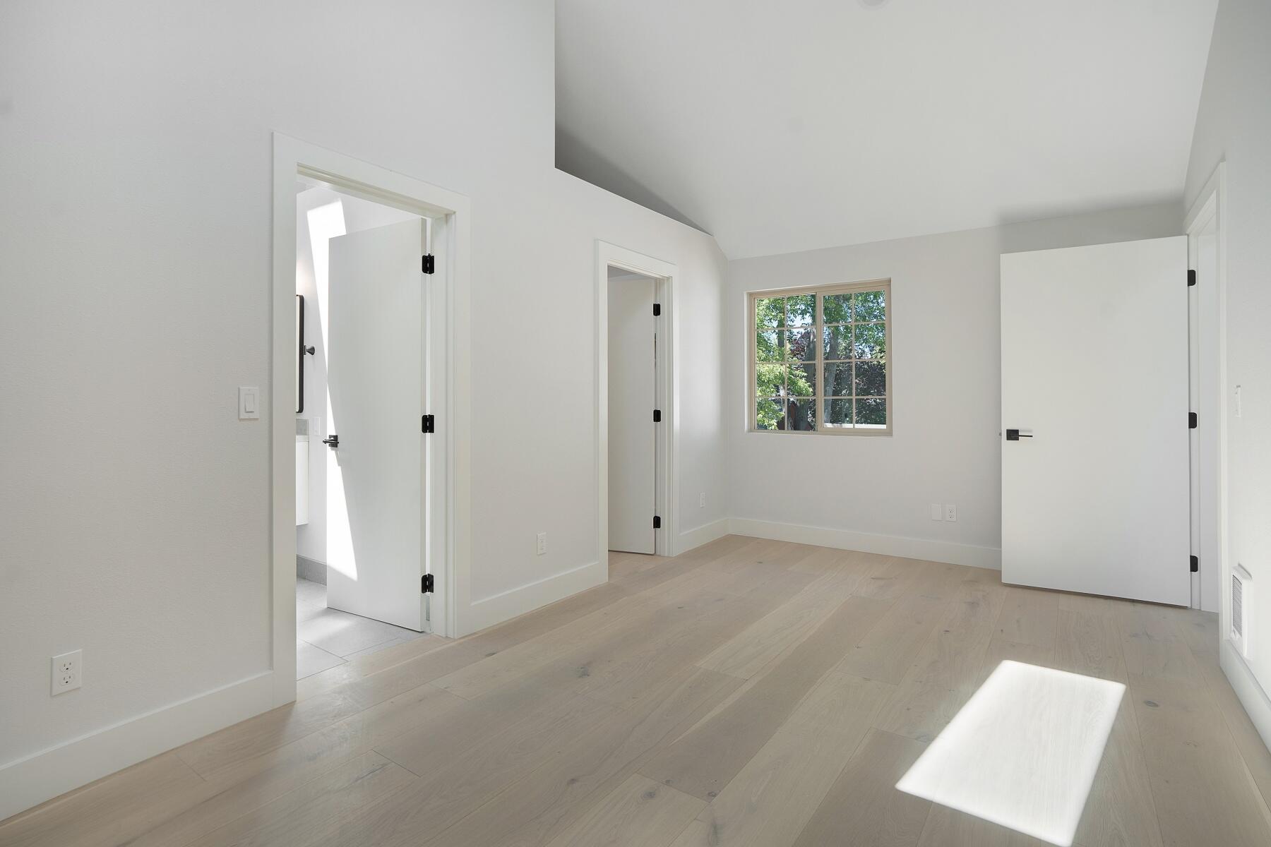 1st Addition Bend Pk - Residential Income