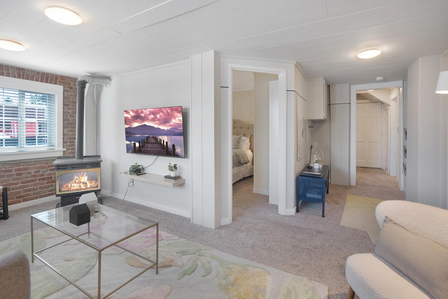 1st Addition Bend Pk - Residential Income