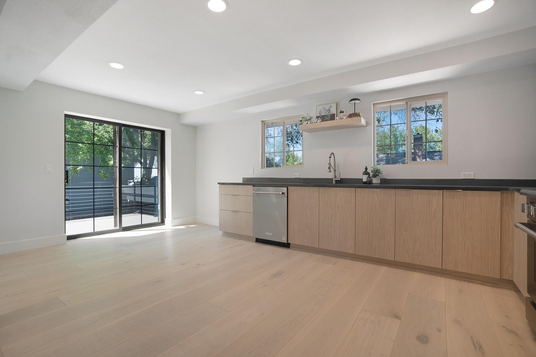 1st Addition Bend Pk - Residential Income