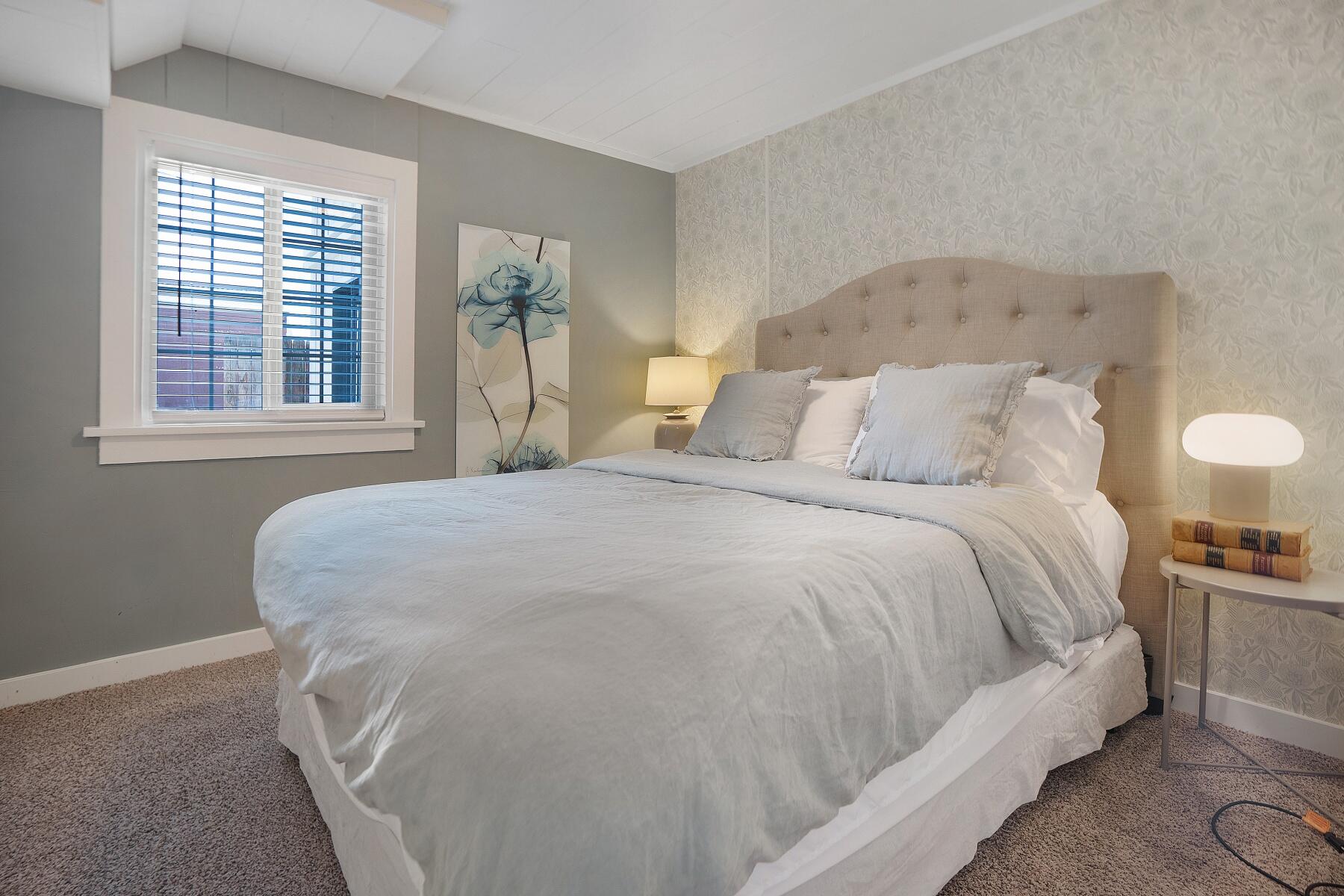 1st Addition Bend Pk - Residential Income