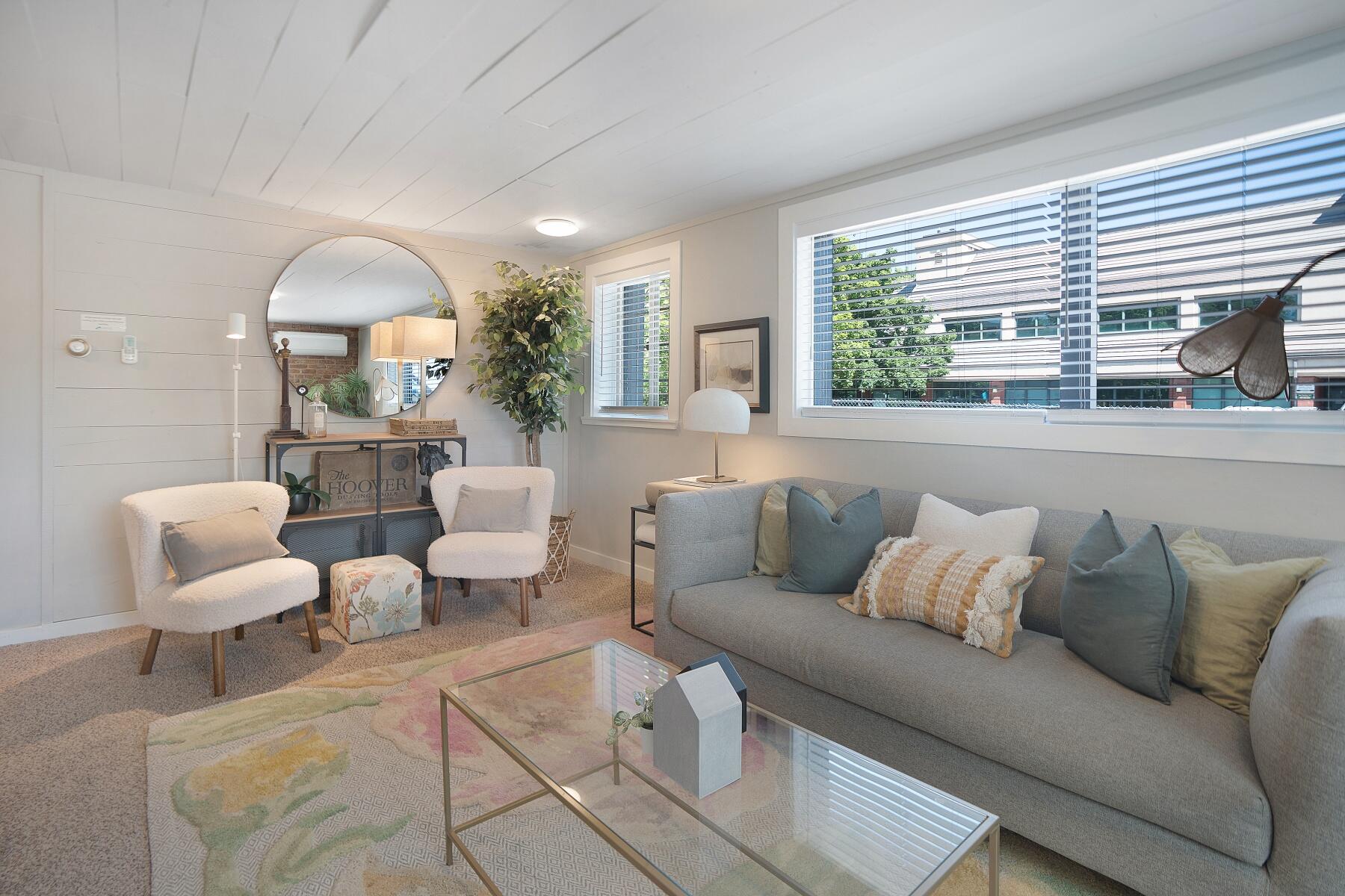 1st Addition Bend Pk - Residential Income