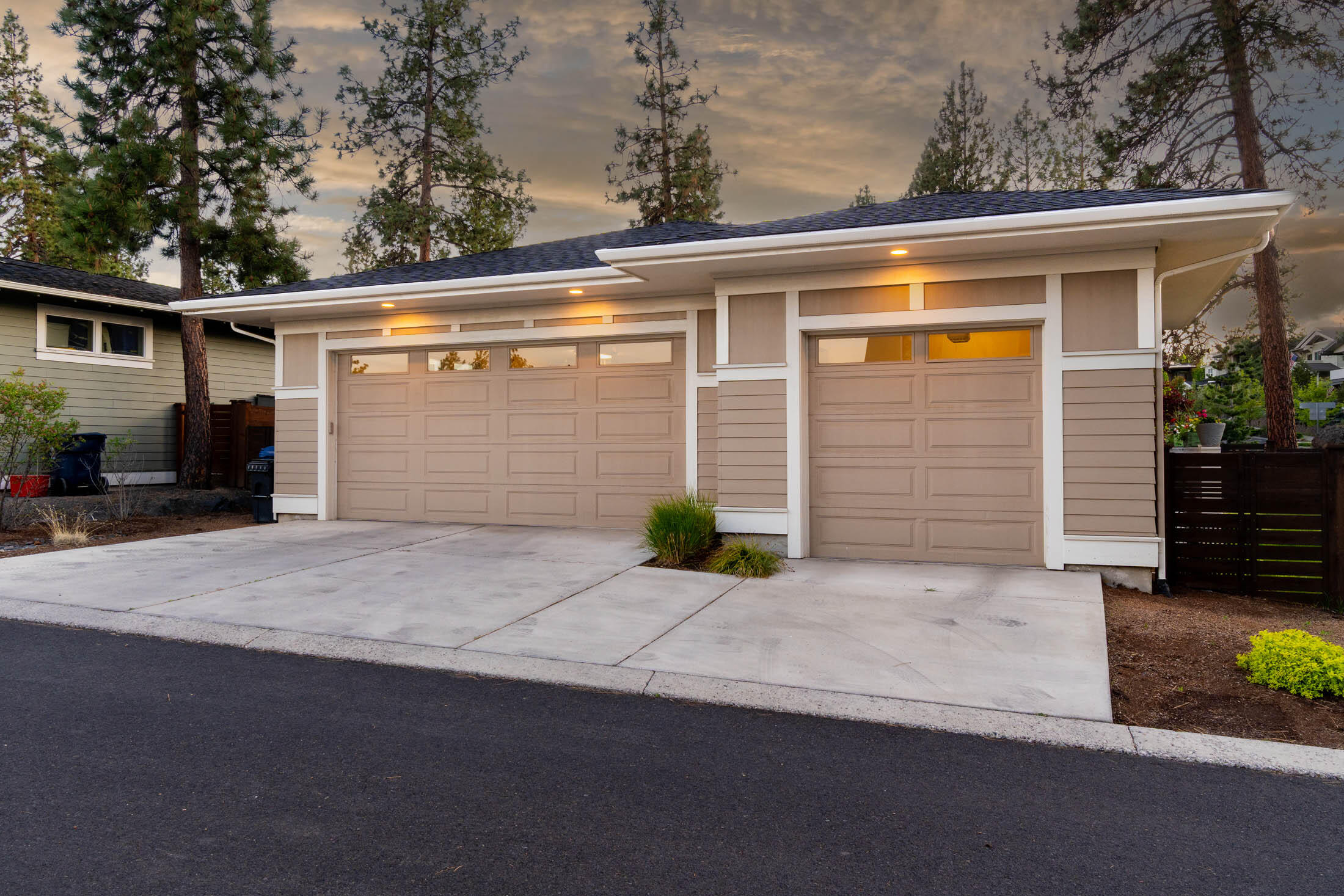 2234 NW Lemhi Pass Drive
