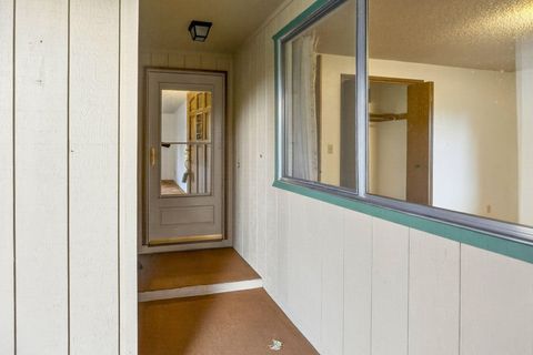 Tiny photo for 420 Garfield Street, Medford, OR 97501 (MLS # 220211638)