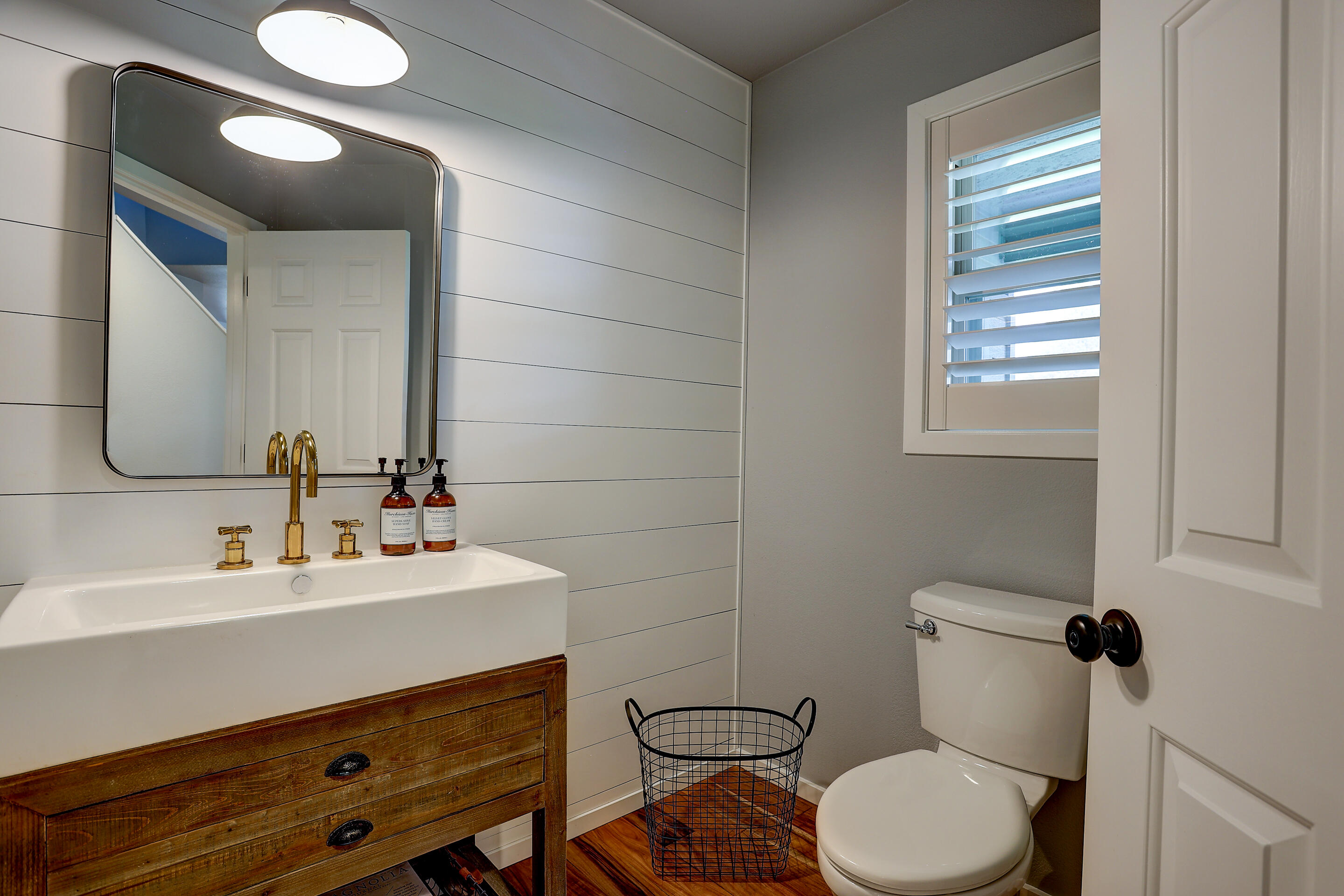 Lane Knolls - Residential