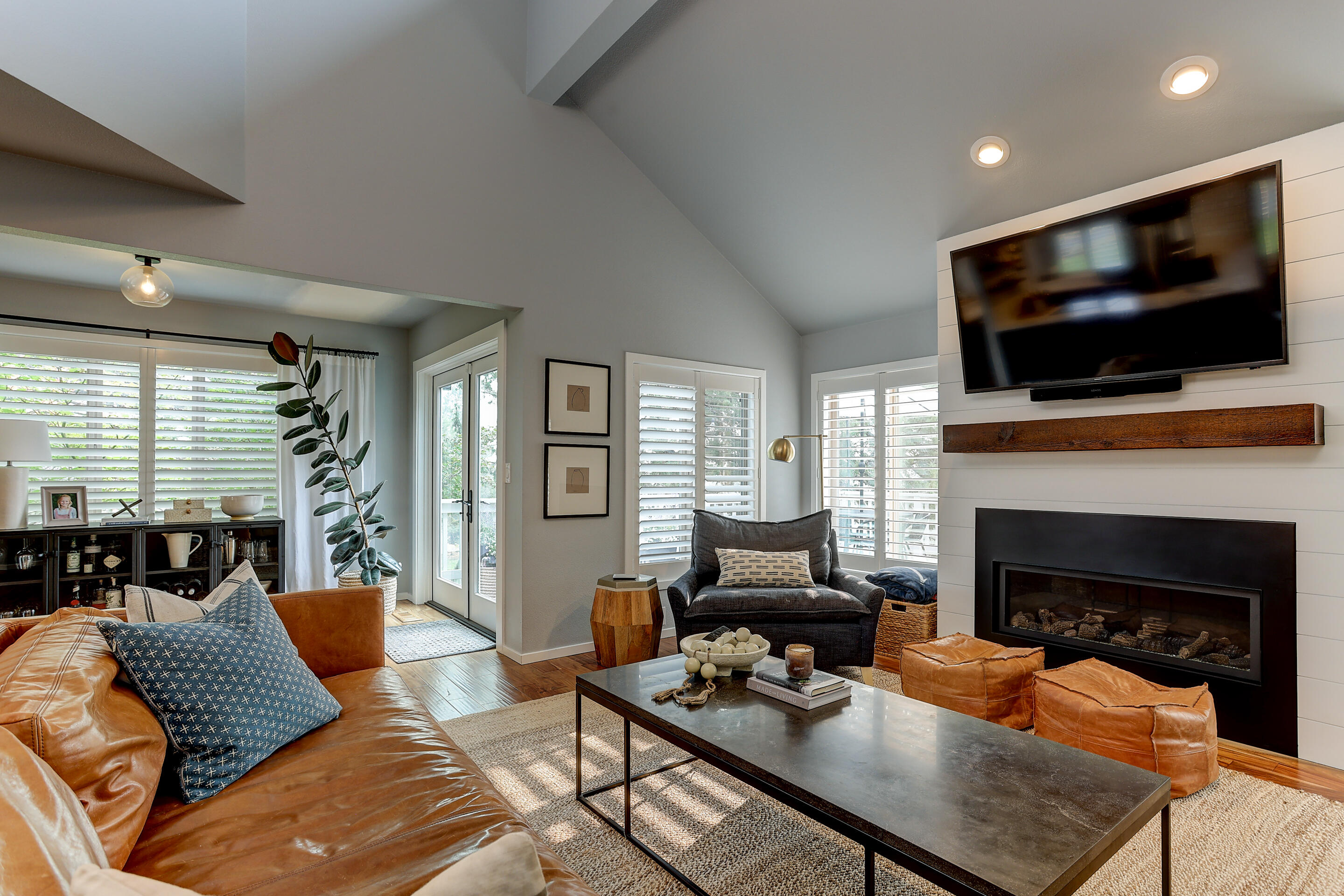 Lane Knolls - Residential